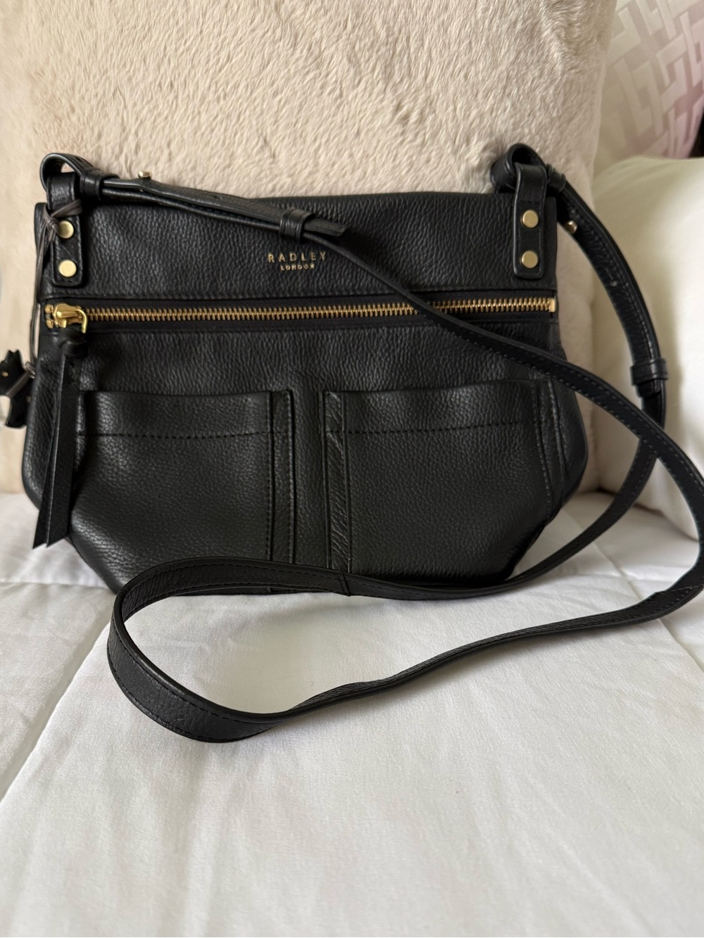 Radley London Black Pebbled Leather Crossbody/Shoulder Bag